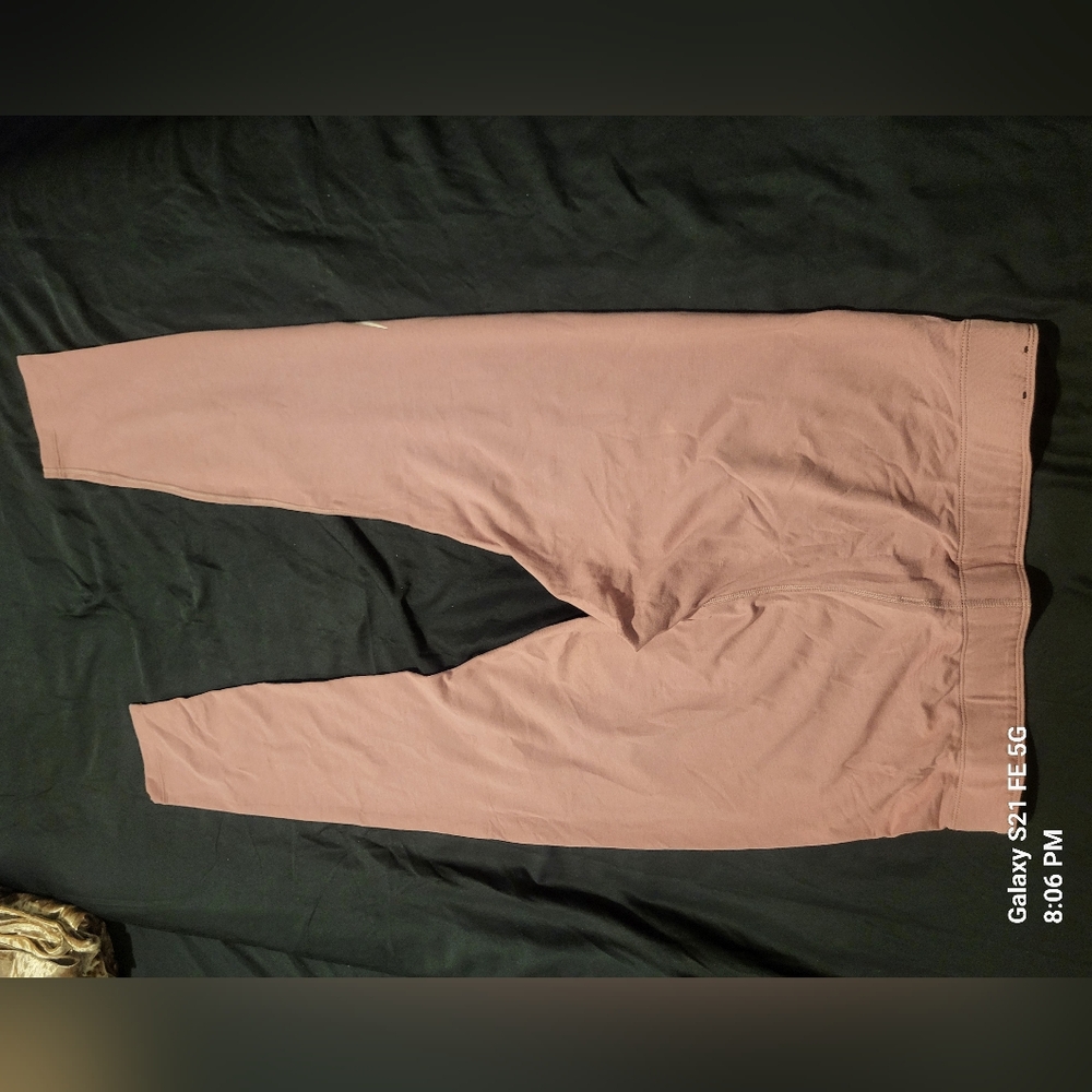 Pink nike leggings